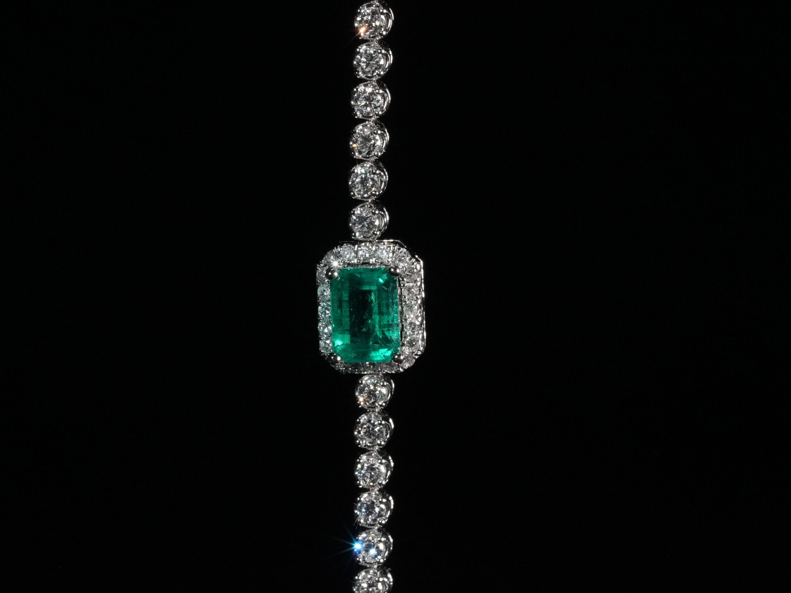 The "Verdant Empress" Green Diamond Platinum Tennis Bracelet - Image 3